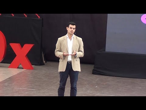 La Ciencia de Datos tiene que ver más con personas que con datos | Ivo Giulietti | TEDxSantaTecla